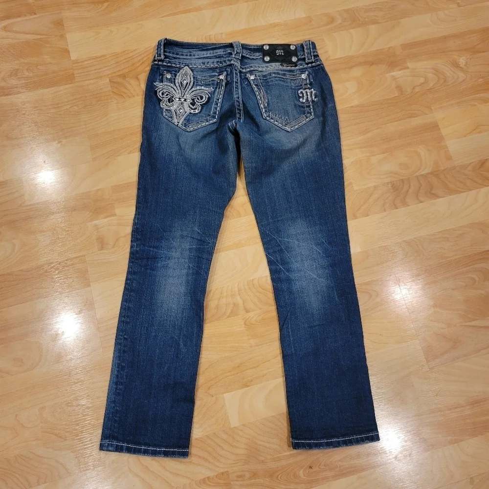 Miss Me Easy Capri Embellished Jeans Size 25